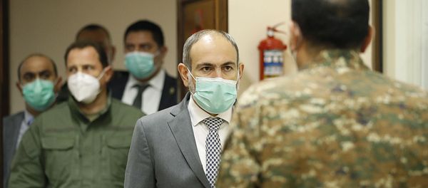 Премьер-министр Никол Пашинян встретился с руководством МО и ВС Армении (14 июля 2020). Еревaн - Sputnik Արմենիա