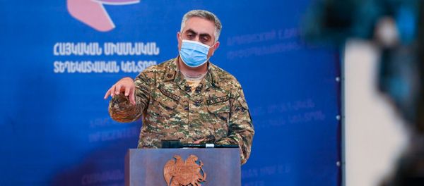 Брифинг с участием Арцруна Ованнисяна по теме ситуации на армяно-азербайджанской границе (14 июля 2020). Иджеван Брифинг с участием Арцруна Ованнисяна по теме ситуации на армяно-азербайджанской границе (14 июля 2020). Иджеван - Sputnik Армения