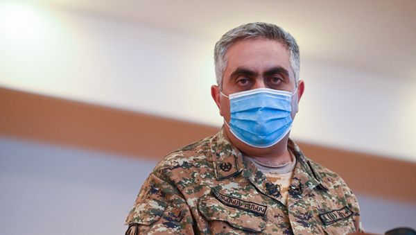 Брифинг с участием Арцруна Ованнисяна по теме ситуации на армяно-азербайджанской границе (14 июля 2020). Иджеван - Sputnik Армения