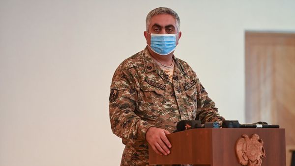 Брифинг с участием Арцруна Ованнисяна по теме ситуации на армяно-азербайджанской границе (15 июля 2020). Иджеван - Sputnik Արմենիա