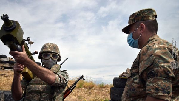 Армянские военнослужащие на учебных тренировках - Sputnik Արմենիա