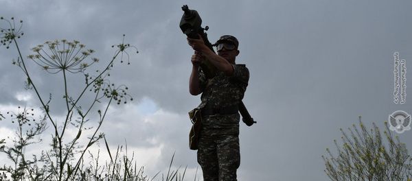 Армянские военнослужащие на учебных тренировках - Sputnik Արմենիա