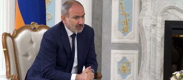 Премьер-министр Армении Никол Пашинян во время встречи с президентом Беларуси (17 июля 2020). Минск Премьер-министр Армении Никол Пашинян во время встречи с президентом Беларуси (17 июля 2020). Минск - Sputnik Армения