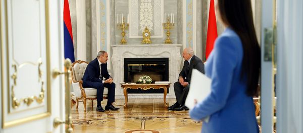 Встреча премьер-министра Армении Никола Пашиняна с президентом Беларуси Александром Лукашенко (17 июля 2020). Минск - Sputnik Армения