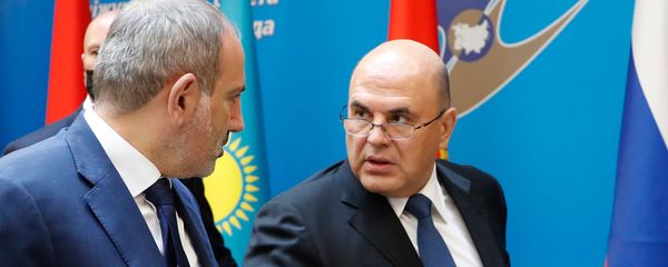 Премьер-министры Армении и России Никол Пашинян и Михаил Мишустин на заседании Евразийского межправительственного совета (17 июля 2020). Минск Премьер-министры Армении и России Никол Пашинян и Михаил Мишустин на заседании Евразийского межправительственного совета (17 июля 2020). Минск - Sputnik Армения