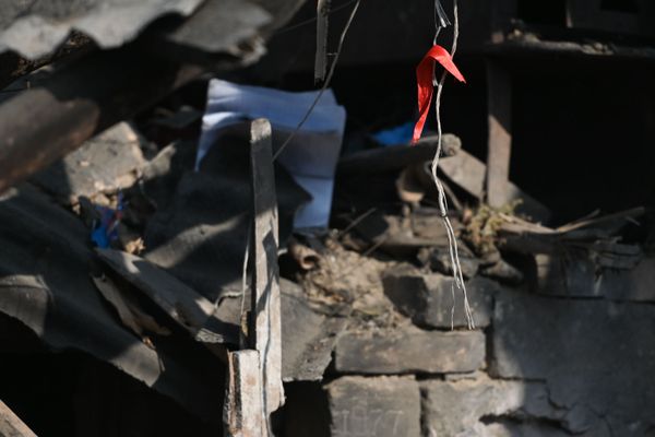 Попавший под обстрел дом Самвела Агасяна и Лиды Чобанян в селе Чинари, Тавуш - Sputnik Армения