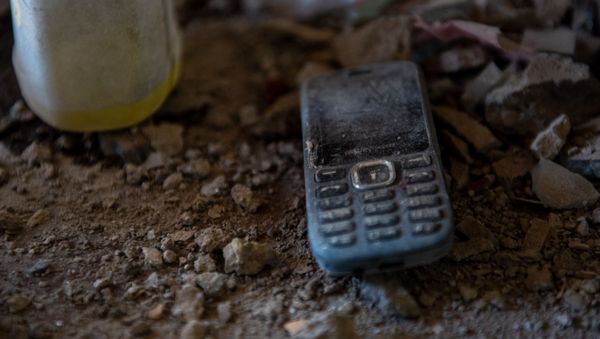 Попавший под обстрел дом Самвела Агасяна и Лиды Чобанян в селе Чинари, Тавуш - Sputnik Արմենիա