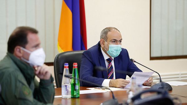 Премьер-министр Никол Пашинян встретился с военным руководством страны (18 июля 2020). Еревaн - Sputnik Армения