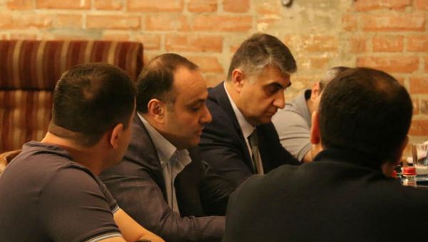 Посол Армении в РФ Вардан Тоганян во время встречи с армянскими импортёрами и предпринимателями (20 июля 2020). Москва - Sputnik Армения