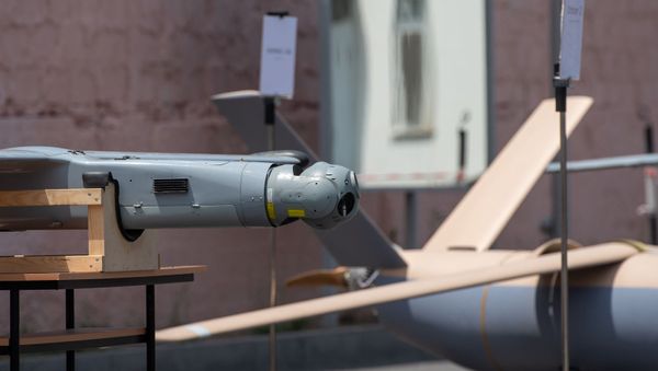 Минобороны показало обломки и захваченные азербайджанские беспилотники (21 июля 2020). Еревaн - Sputnik Армения