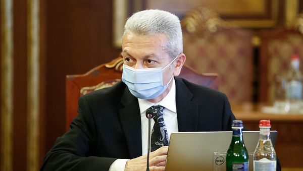 Министр финансов Атом Джанджугазян на совещании о деятельности министерства за 2019 год (24 июля 2020). Еревaн - Sputnik Армения