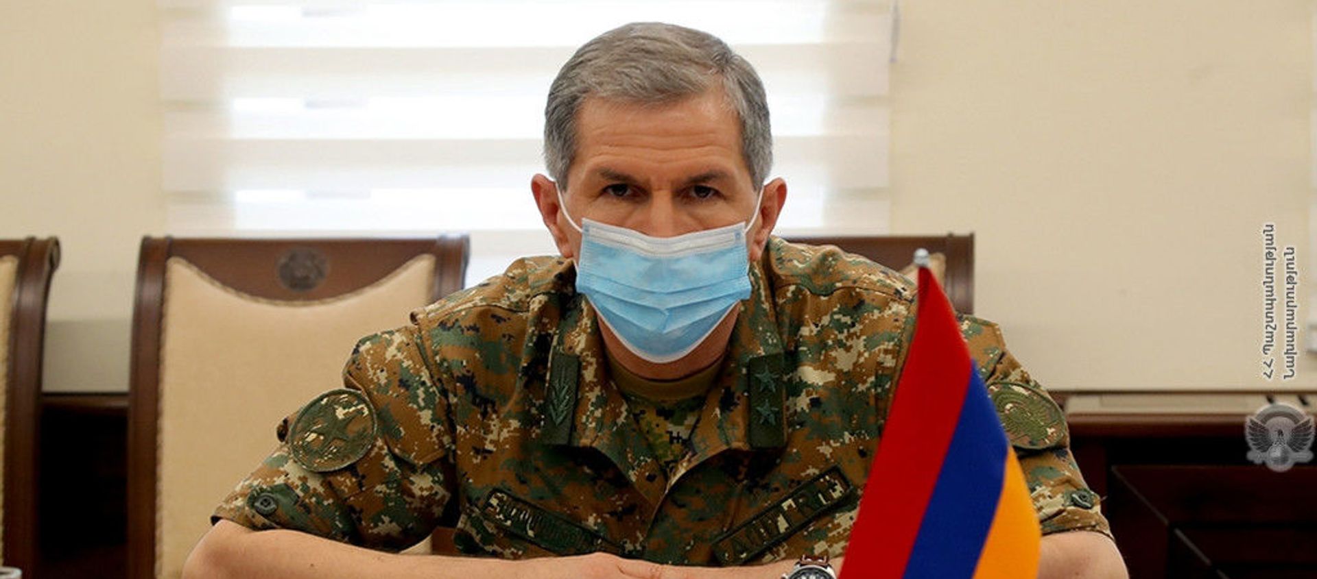 Начальник Генштаба ВС РА Оник Гаспарян на встрече с Чрезвычайным и Полномочным послом США в Армении (28 июля 2020). Еревaн - Sputnik Армения, 1920, 25.02.2021