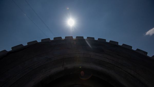Завод по переработке использованных покрышек (31 июля 2020). Абовян - Sputnik Армения
