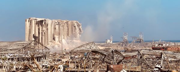Последствия взрыва в Бейруте (5 августа 2020). - Sputnik Армения