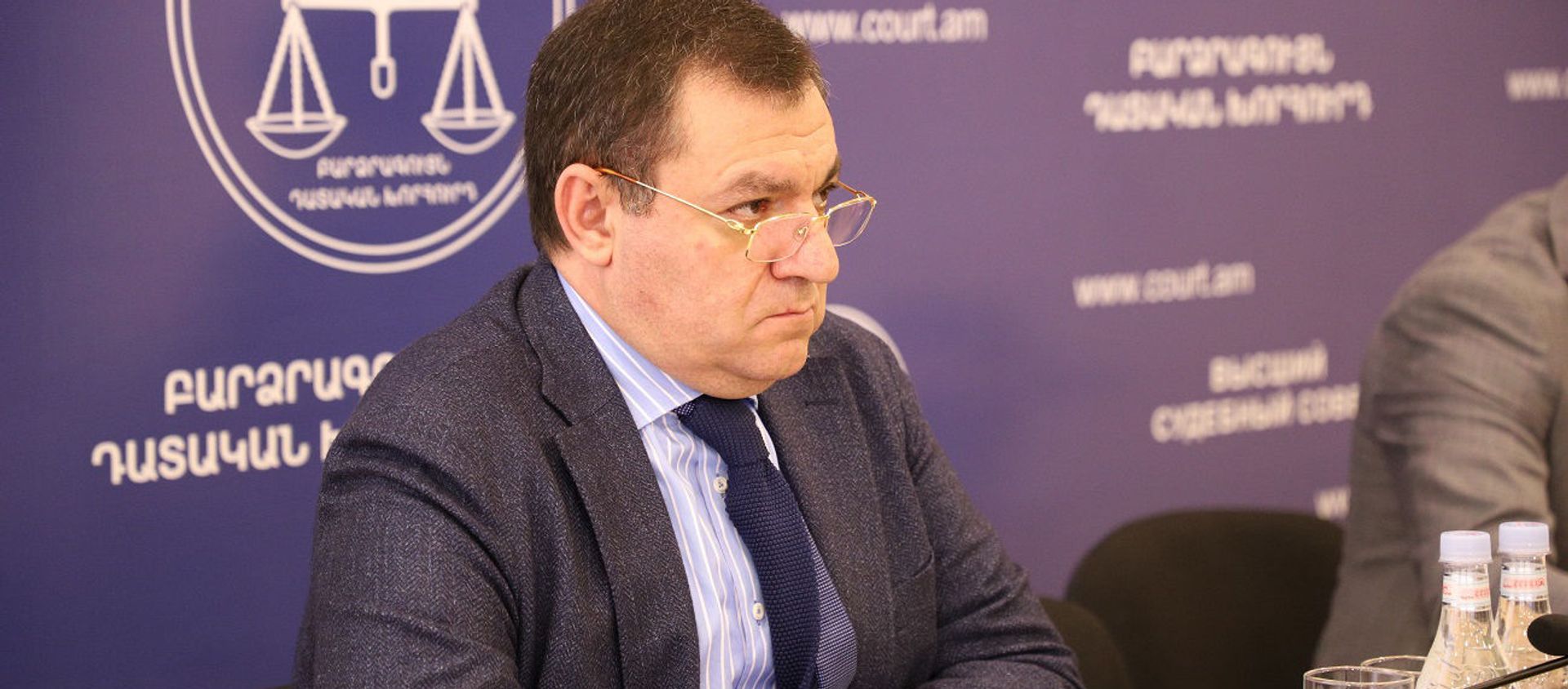 Председатель Высшего судебного совета Рубен Вардазарян на встрече с Чрезвычайным и Полномочным послом Ирана (5 мая 2020). Еревaн - Sputnik Արմենիա, 1920, 03.03.2021