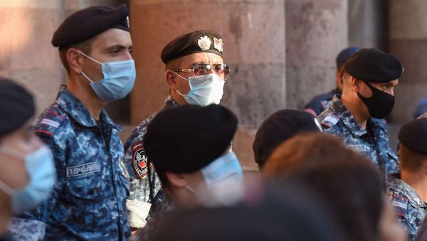 Акция протеста против эксплуатации Амулсара перед Домом правительства (20 августа 2020). Еревaн - Sputnik Армения