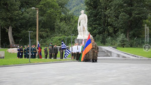 Торжественная церемония открытия конкурса “Воин мира”, который проходит в рамках турнира “Армейские международные игры-2020” в военно-спортивном лицее имени Монте Меклоняна (23 августа 2020). Дилижан - Sputnik Армения
