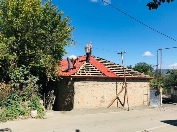 Айгепар обретает новое дыхание: министр выложил фото из пострадавшего от обстрелов села - Sputnik Армения