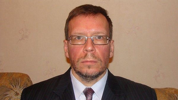 Главный научный сотрудник, руководитель Центра военно-политических исследований Института США и Канады РАН Владимир Батюк Главный научный сотрудник, руководитель Центра военно-политических исследований Института США и Канады РАН Владимир Батюк - Sputnik Армения