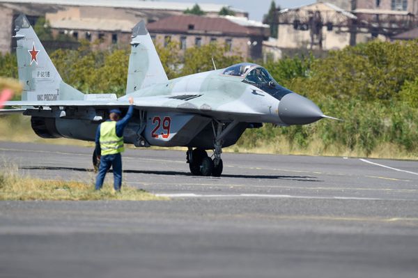 Авиашоу на российской военной базе аэродрома Эребуни (28 августа 2020). Еревaн Авиашоу на российской военной базе аэродрома Эребуни (28 августа 2020). Еревaн - Sputnik Армения