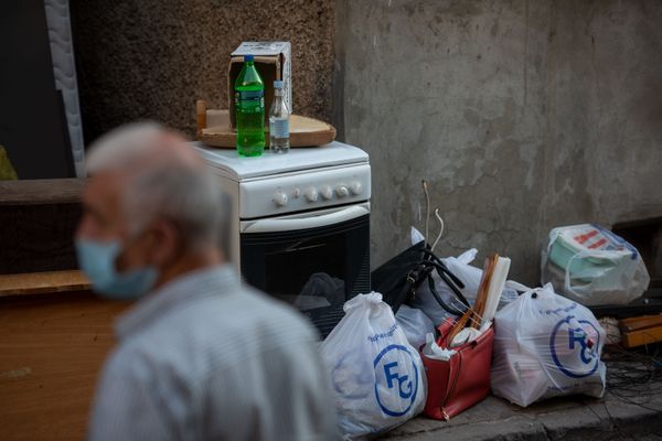 «Աչքերս փակում եմ, նորից վերապրում էդ սարսափը». փլուզված շենքի կարմիր ժապավենից այն կողմ - Sputnik Արմենիա
