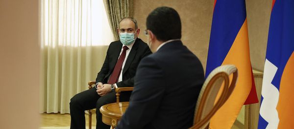 Встреча премьер-министра РА Никола Пашиняна и президента Карабаха Араика Арутюняна (29 августа 2020). Степанакерт - Sputnik Армения