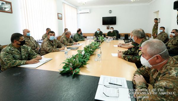 Совещание о военном сотрудничестве между Арменией и Карабахом (30 августа 2020). Степанакерт Совещание о военном сотрудничестве между Арменией и Карабахом (30 августа 2020). Степанакерт - Sputnik Армения