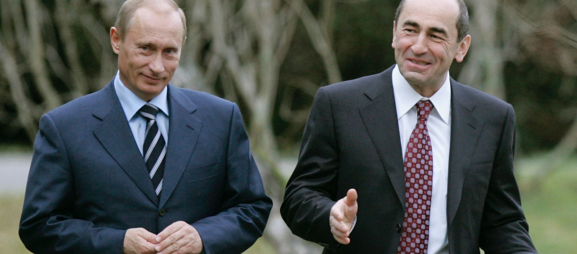 Владимир Путин и Роберт Кочарян (слева направо) во время встречи в сочинской резиденции президента России Бочаров ручей - Sputnik Արմենիա, 1920, 08.06.2021