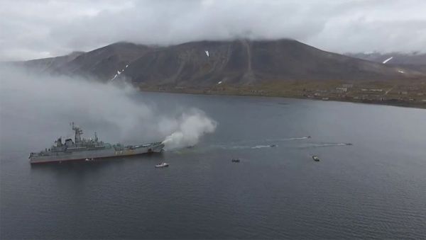 Морпехи Тихоокеанского флота десантировались на Чукотке в рамках учений «Океанский щит» - Sputnik Армения