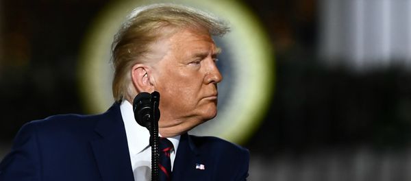 Президент США Дональд Трамп во время приветственной речи на лужайке Белого Дома (27 августа 2020). Вашингтон Президент США Дональд Трамп во время приветственной речи на лужайке Белого Дома (27 августа 2020). Вашингтон - Sputnik Армения