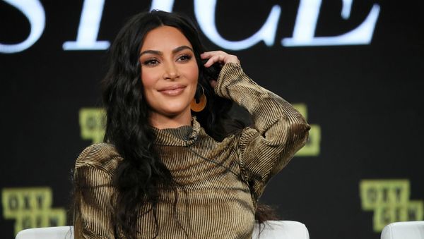 Ким Кардашьян-Уэст во время зимнего тура TCA 2020 года в Langham Huntington (18 января 2020). Пасадена - Sputnik Արմենիա