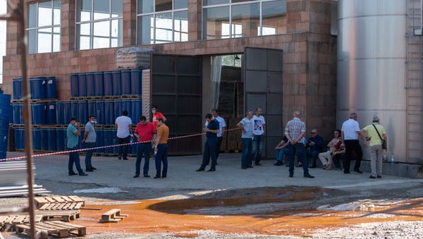 Взрыв на территории филиала Прошянского коньячного завода (1 сентября 2020). Село Армавир - Sputnik Армения