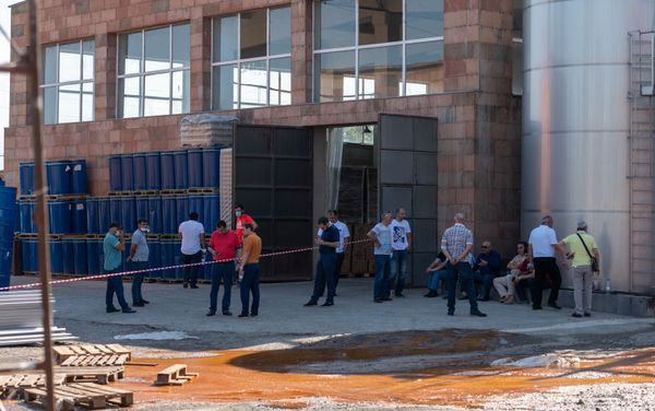 Взрыв на территории филиала Прошянского коньячного завода (1 сентября 2020). Село Армавир - Sputnik Армения