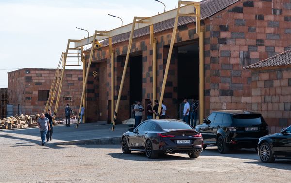 Взрыв на территории филиала Прошянского коньячного завода (1 сентября 2020). Село Армавир - Sputnik Армения