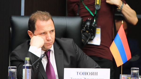 Министр обороны РА Давид Тоноян принял участие в совместном заседании глав министерств обороны стран СНГ, Шанхайской организации сотрудничества (ШОС) и стран-участниц ОДКБ (4 сентября 2020). Москва - Sputnik Армения