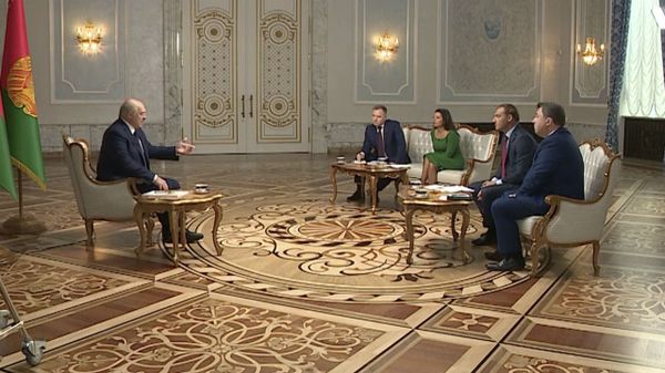 Возможно, я немного пересидел: Лукашенко рассказал, что происходит в Беларуси Возможно, я немного пересидел: Лукашенко рассказал, что происходит в Беларуси - Sputnik Армения