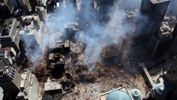 Вид сверху на разрушения на месте атакованного Всемирного торгового центра 11 сентября в Нью-Йорке - Sputnik Արմենիա