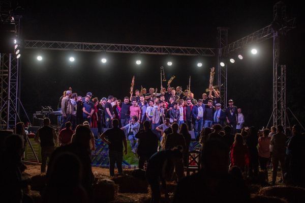 6-ой ежегодный джазовый фестиваль Yerevan Jazz Fest в Тавуше (13 сентября 2020). Берд 6-ой ежегодный джазовый фестиваль Yerevan Jazz Fest в Тавуше (13 сентября 2020). Берд - Sputnik Армения