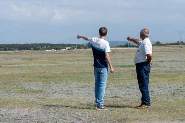 Аэропорт на берегу Севана: как сложилась судьба воздушной гавани в Мартуни Аэропорт на берегу Севана: как сложилась судьба воздушной гавани в Мартуни - Sputnik Армения