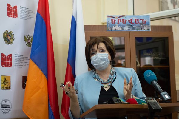 У нас сегодня премьера: в Армении открылся первый Русский центр У нас сегодня премьера: в Армении открылся первый Русский центр - Sputnik Армения