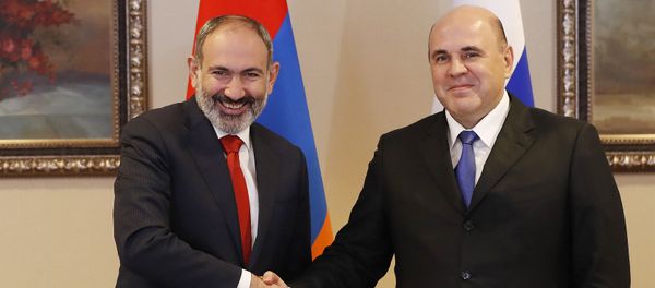 Председатель правительства РФ Михаил Мишустин и премьер-министр Армении Никол Пашинян (31 января 2020). Москва - Sputnik Արմենիա