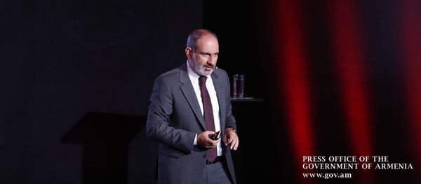 Премьер-министр Никол Пашинян представил план развития Армении до 2050 года (21 сентября 2020). Еревaн Премьер-министр Никол Пашинян представил план развития Армении до 2050 года (21 сентября 2020). Еревaн - Sputnik Армения
