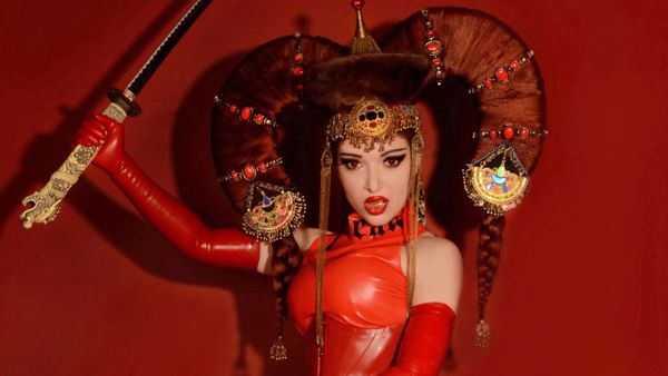 Знакомьтесь: Карина Акопян, автор волшебных костюмов Lady Gaga  - Sputnik Армения
