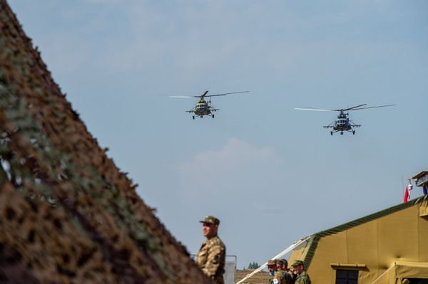 Армянские и российские военнослужащие разыгрывают боевые тактические действия в рамках стратегического командно-штабного учения «Кавказ-2020» на высокогорном полигоне «Алагяз» в Армении (24 сентября 2020). Армянские и российские военнослужащие разыгрывают боевые тактические действия в рамках стратегического командно-штабного учения «Кавказ-2020» на высокогорном полигоне «Алагяз» в Армении (24 сентября 2020). - Sputnik Армения