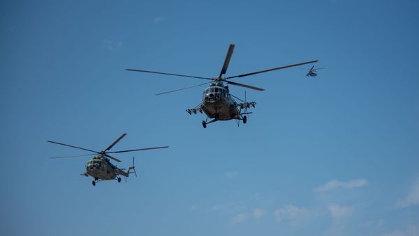 Армянские и российские военнослужащие разыгрывают боевые тактические действия в рамках стратегического командно-штабного учения «Кавказ-2020» на высокогорном полигоне «Алагяз» в Армении (24 сентября 2020). - Sputnik Արմենիա