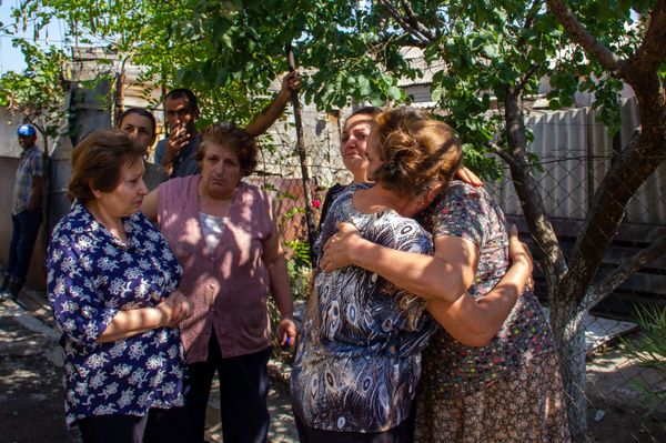 Армянские погорельцы: как жители села Птхунк вдруг остались без крыши над головой - Sputnik Армения