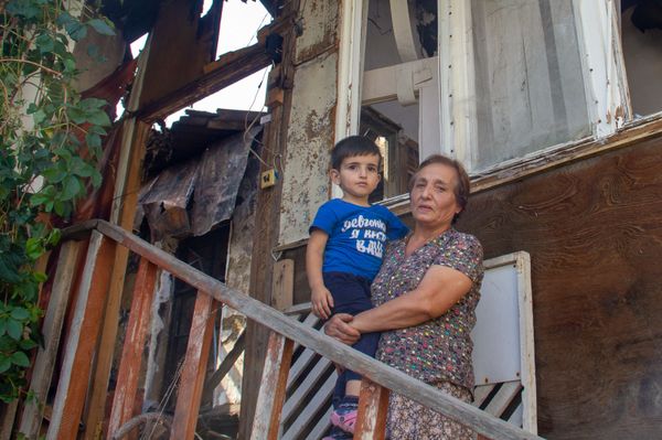 Армянские погорельцы: как жители села Птхунк вдруг остались без крыши над головой - Sputnik Армения