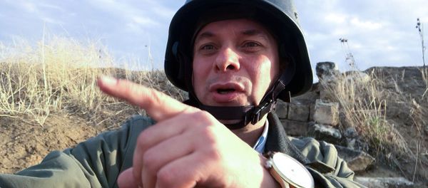 Новости с линии фронта: как падает огромный дрон и куда летят неприятельские снаряды - Sputnik Армения