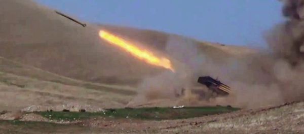 Кадр из видео минобороны Азербайджана по артобстрелу Карабаха - Sputnik Արմենիա