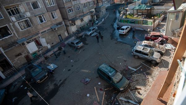 Утро в Степанакерте после ночных обстрелов (3 октября 2020). Карабах - Sputnik Արմենիա